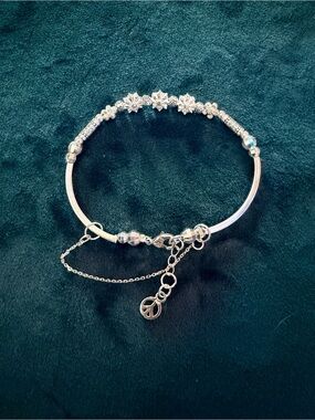 🥀STERLING SILVER FLOWER POWER BRACELET🥀W/PEACE SIGN🥀MEDIUM WEIGHT🥀SOLID BEADS🥀